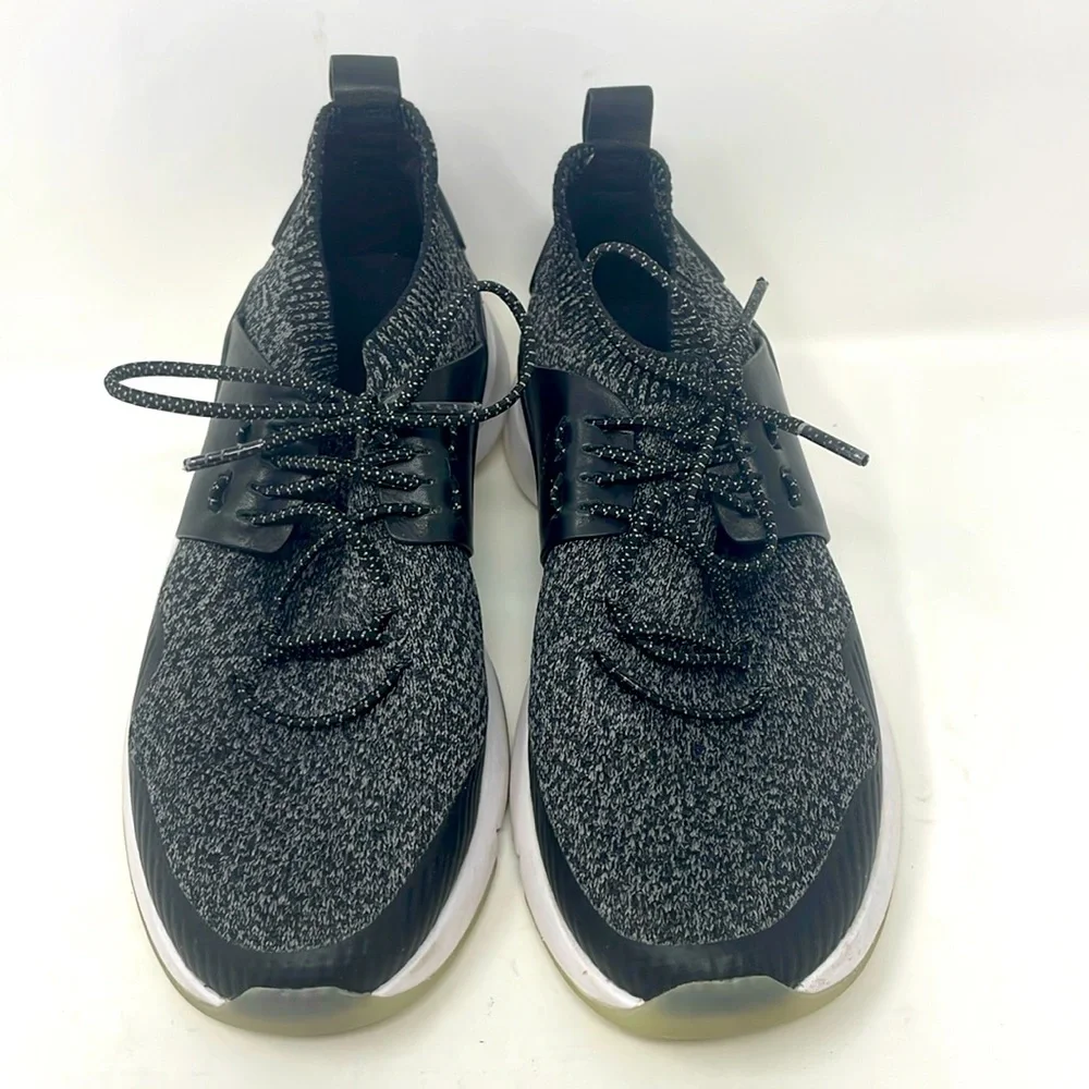 Cole Haan Zerogrand Black White Knit Sneakers Size 6 Excellent Condition